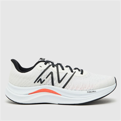 New Balance - New Balance fuelcell propel v4 trainers in white (Mens)